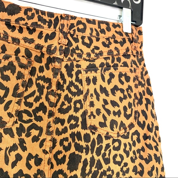 SHEIN cheetah print denim mini skirt size s - Picture 6 of 8